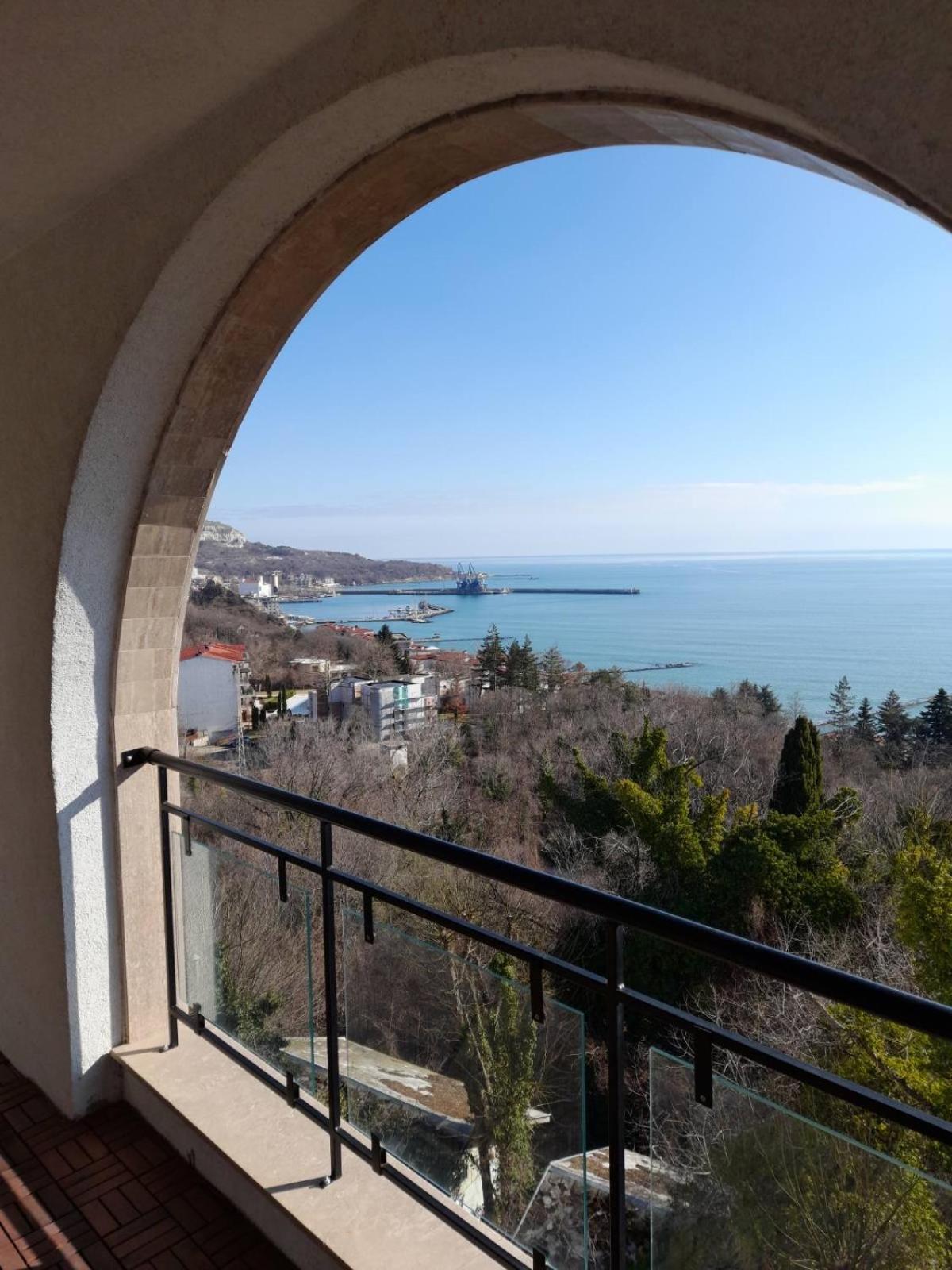 Queen'S Palace Balchik Apartment מראה חיצוני תמונה