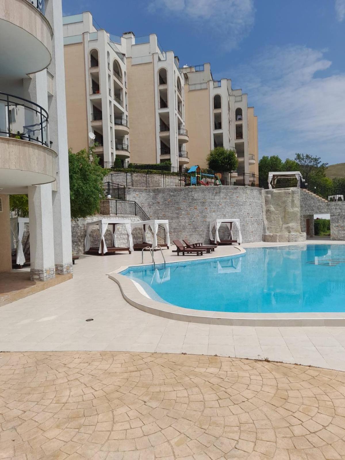 Queen'S Palace Balchik Apartment מראה חיצוני תמונה